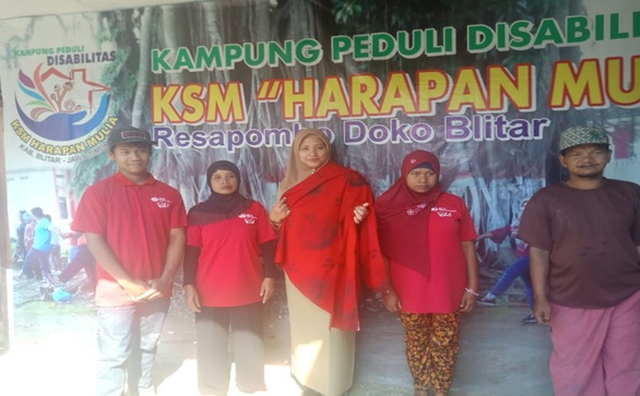 Batik Percik Hasil Karya Kaum Disabilitas di Desa Resapombo